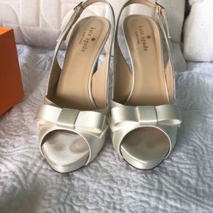 Kate spade Grano ivory satin heels